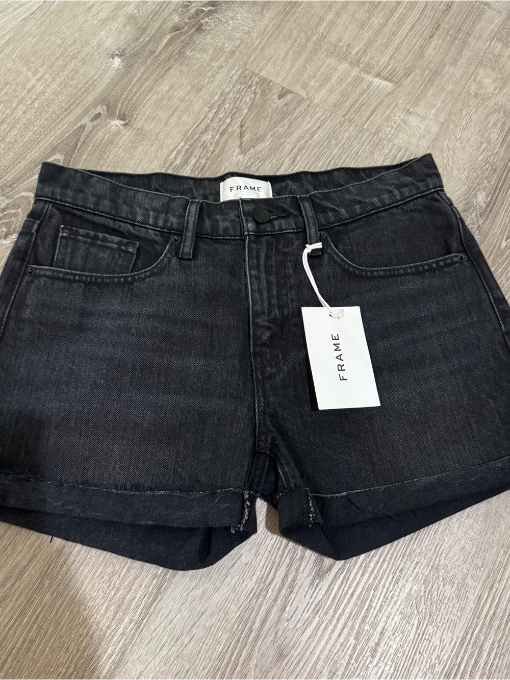 NWT Frame Denim Black Le grand Garson  High-Rise  Shorts size 25